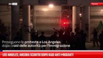 Los Angeles, ancora scontri dopo raid anti-migranti