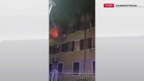 Incendio Parma, appartamento in fiamme: salvi donna e figli