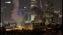 L'attacco iraniano visto da una terrazza di Tel Aviv. VIDEO