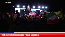 Iran, Teheran in festa dopo missili su Israele