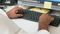 Giornata contro discorsi d'odio, Segre: solo la pace può vincere l'odio