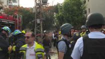 Missili dall'Iran su Israele: colpito palazzo a Tel Aviv