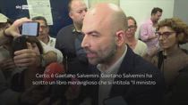 Saviano a processo: definì Salvini 'ministro della malavita'