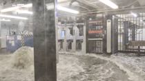 Maltempo nord est Usa: strade e metro allagate a New York