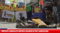 Proteste a Bruxelles contro il bilancio UE per l’agricoltura