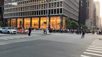 New York, sparatoria grattacielo: 4 morti, killer si suicida