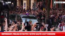 Birmingham, migliaia di fan per ultimo saluto Ozzy Osbourne