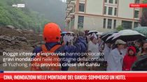Cina, inondazioni nelle montagne del Gansu: sommerso hotel