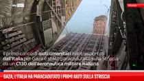 Gaza, l’Italia ha paracadutato i primi aiuti sulla Striscia