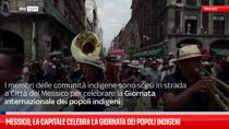 Messico, la capitale celebra la Giornata dei popoli indigeni