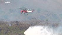 Vesuvio, continua spegnimento: fiamme anche nella riserva