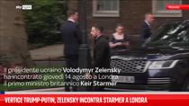 Vertice Trump-Putin, Zelensky incontra Starmer a Londra

