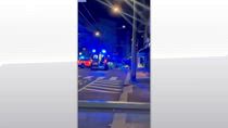 Bologna, auto in fuga da polizia si schianta: muore 18enne