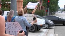 Kimmel, le proteste negli USA per lo show cancellato