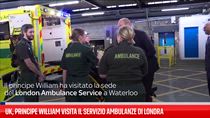 Uk, Principe William visita il Servizio Ambulanze di Londra
