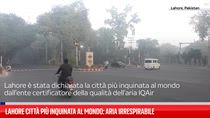 Lahore città più inquinata al mondo: aria irrespirabile
