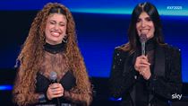 X Factor 2025, i giudici commentano l’esibizione di DELIA