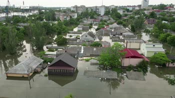 ERROR! Ucraina, zelensky a Kherson, alluvionata dopo distruzione diga