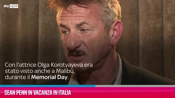 VIDEO Sean Penn in vacanza in Italia