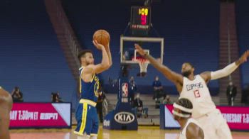 NBA, Steph Curry batte George: il canestro in slow-motion