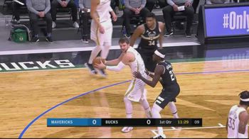 NBA, 13 assist di Luka Doncic contro Milwaukee