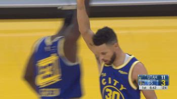 NBA, i 32 punti di Steph Curry contro Utah