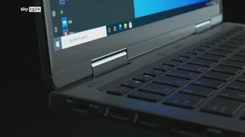 Port�g� X30W J-109, il 2-in-1 di Dynabook