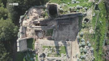 ERROR! Al Parco archeologico di Velia armi ed elmi di 2500 anni fa
