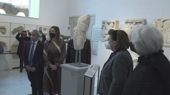 Dalla Grecia a Palermo l'antica statua della dea Atena