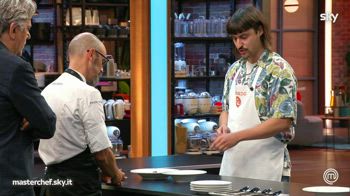 MasterChef 12, Skill test: Edoardo, Hue e Sara in balconata