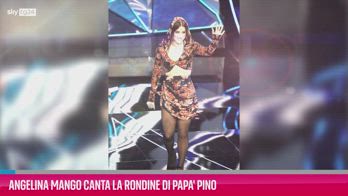 VIDEO Angelina Mango canta La Rondine di papà Pino