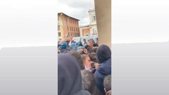Corteo pro Gaza a Pisa, cariche della polizia