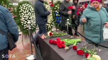 Morte Navalny, miglaia ai funerali, 128 fermi
