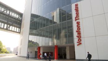 Telefonia, Swisscom compra Vodafone Italia