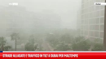 La forte pioggia continua a flagellare Dubai