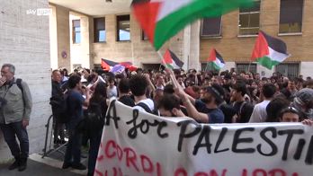ERROR! Scontri Sapienza, tensione durante corteo studenti pro palestina