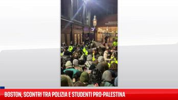 Boston, polizia sgombera l'accampamento di Pro-Palestina