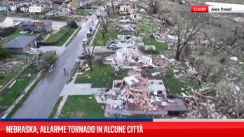 Nebraska, la devastazione di un tornado ripresa da un drone
