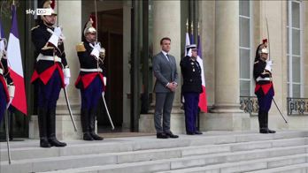 Guarra Ucraina, Macron non esclude impoego truppe di terra