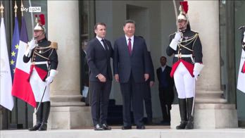 Xi in Europa, Cina e Francia chiedono tregua olimpica