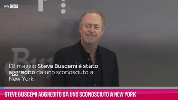 VIDEO Steve Buscemi attaccato da un uomo a New York
