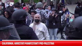 California, arrestati manifestanti pro-Palestina