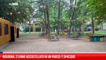 Bologna, 21enne ucciso in un parco: aggressore fuggito