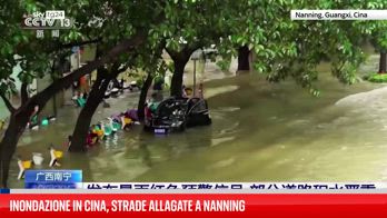 Inondazione in Cina, strade allagate a Nanning