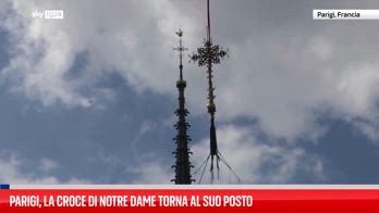 Notre Dame, ripristinata la croce sulla torre dopo l'incendio