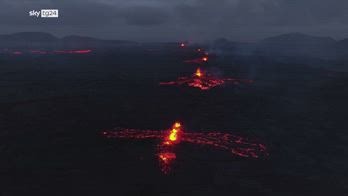 Islanda, immagini aeree dellâeruzione del vulcano