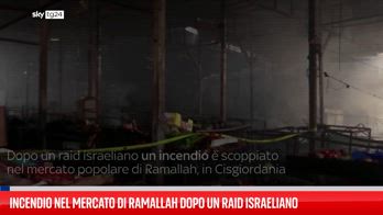 I danni al mercato di Ramallah dopo un raid israeliano