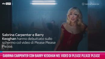 VIDEO Sabrina Carpenter, il video di Please Please Please