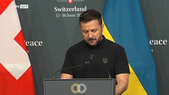 Zelensky: non ci sarà pace senza integrità territoriale dell'Ucraina