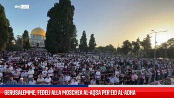 Gerusalemme, fedeli alla moschea Al-Aqsa per l'Eid al-Adha